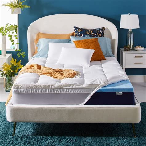 Sleep Innovations Dual Layer 4 Inch Memory Foam Mattress Topper, King ...