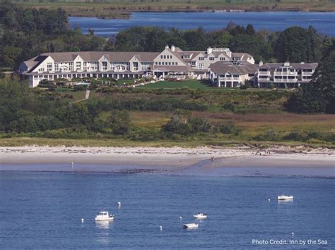 15 Oceanfront Places To Stay in Maine: Best Hotels & Resorts