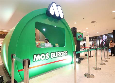 Japan’s must-try MOS Burger now in the Philippines - PeopleAsia