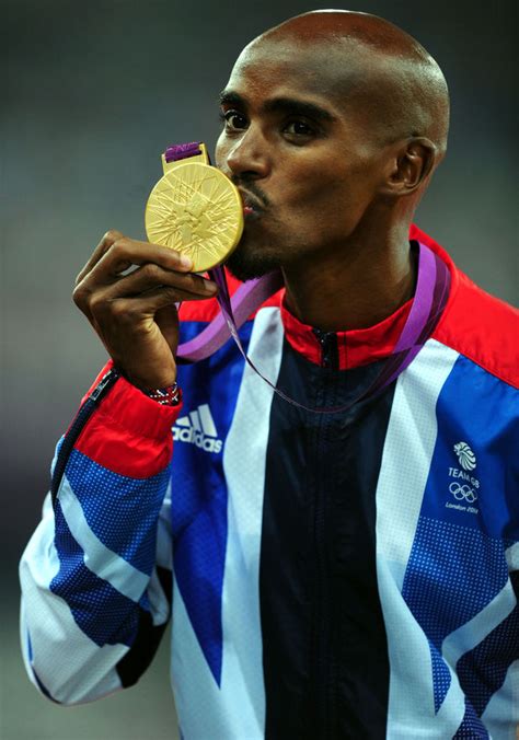 Mo Farah with his gold medal after winning the Men's 5,000 metres. - London 2012 Olympics ...