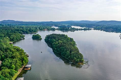 Dock Talk: Lay Lake - Bassmaster