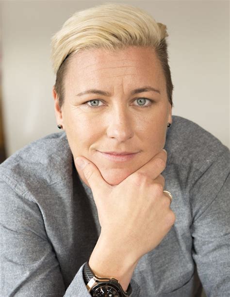 Soccer Legend Abby Wambach to speak to benefit Women's Fund of Greater Cincinnati Foundation ...