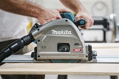 Makita 40V Max XGT Cordless Plunge Cut Track Saw GPS01 PTR, 40% OFF