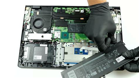 Inside Dell Vostro 15 7500 - disassembly and upgrade options ...