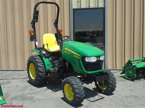 TractorData.com John Deere 2025R tractor photos information