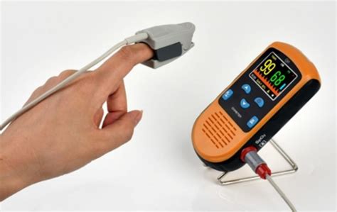 Which Finger You Should Use a Pulse Oximeter On | CMI Health