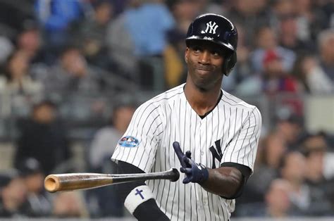 Andrew McCutchen leaves Yankees for $50 million with Phillies