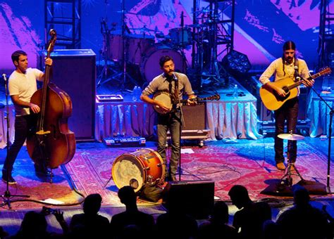 CONCERT REVIEW: Avett Brothers charm at sold-out show | Lifestyles ...