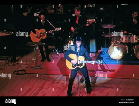 ELVIS PRESLEY in Las Vegas in 1969 Stock Photo - Alamy