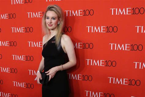 Elizabeth Holmes documentary: why people are talking about her “bad hair” - Vox