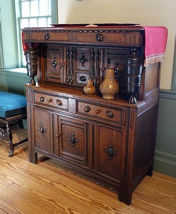 Early American Furniture | Style, Characteristics & History | Study.com