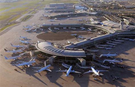 Lester B Pearson airport, Toronto, Canada | Canada's worst airports ...