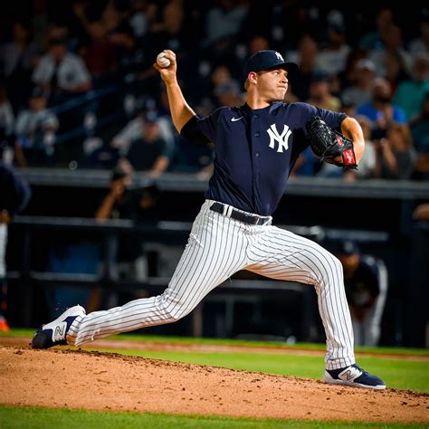 New York Yankees - Michael King's night in Tampa: 2 IP // 0 H // 0 R // 0 BB // 4 K 🔥 - oggsync.com