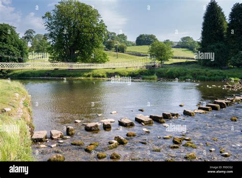 River Wharfe North Yorkshire England Stock Photo - Alamy