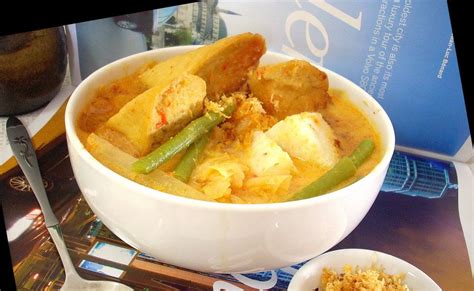 The Modern VEGETARIAN - Recipes: Vegetarian Lontong