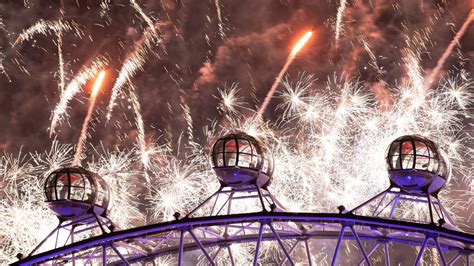 Happy New Year! 'The best fireworks London has ever seen' as UK marks ...