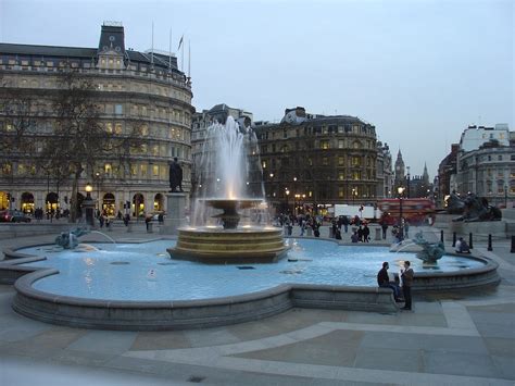 Exploring London: 10 Random Facts and Figures about Trafalgar Square - Londontopia