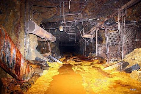 Abandoned gold mine by pinkf314, via Flickr | Gold mining, Abandoned ...