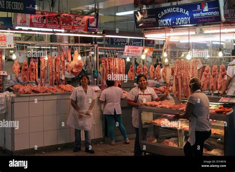 Peru Lima Mercado Central Market Stock Photo - Alamy