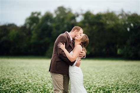 A Fall Farm Wedding That's Bursting With Color