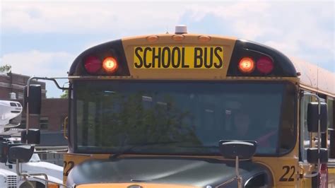 Cleveland schools require students, staff to wear masks | wkyc.com