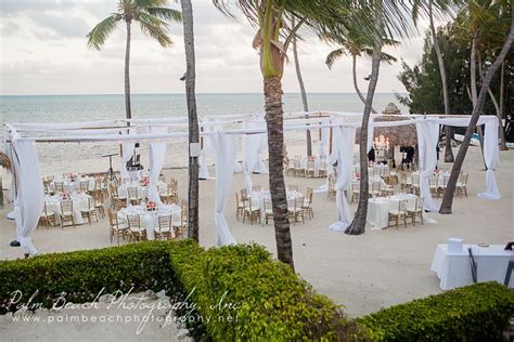 Taryn & David – Cheeca Lodge & Spa {Islamorada Wedding Photography} | Islamorada wedding, Cheeca ...