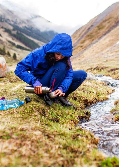 How to Purify River Water for Drinking: 5 Methods | GudGear