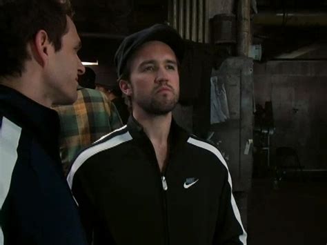 ausCAPS: Rob McElhenney in It's Always Sunny In Philadelphia 2-05 ...