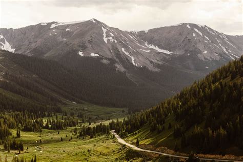 Independence Pass Colorado - The Complete Traveler’s Guide (By Locals)