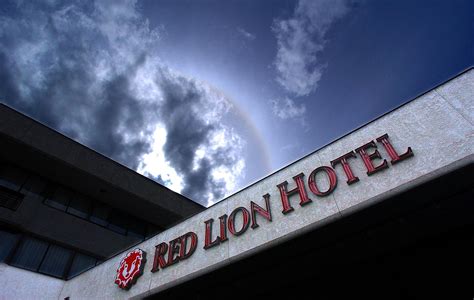 Red Lion Hotels, Lithia Motors face lawsuits involving sexual harassment claims | The Spokesman ...