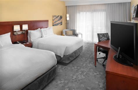 Courtyard by Marriott St. Louis Westport Plaza (St. Louis, MO) - Resort Reviews ...