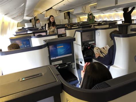 ANA 777 Business Class - Full Review [LAX > Tokyo, NRT]