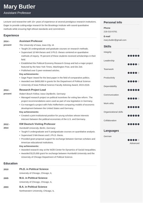 Professor Resume: Sample & Writing Guide [20+ Tips]