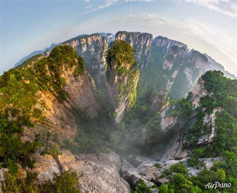 Zhangjiajie National Forest Park