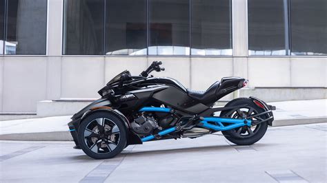 2023 Can-Am Spyder F3 - 3-wheel sport and touring motorcycle