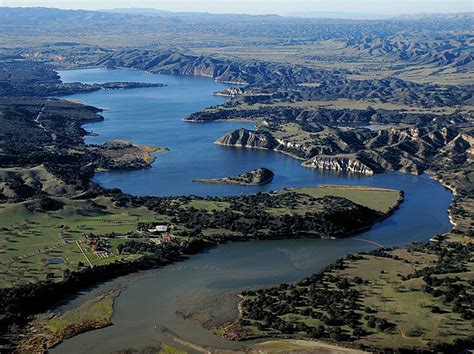 Lake Cachuma | Natural Atlas