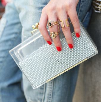 VLuxury: DIY Luxury Inspiration: Pearl box clutch