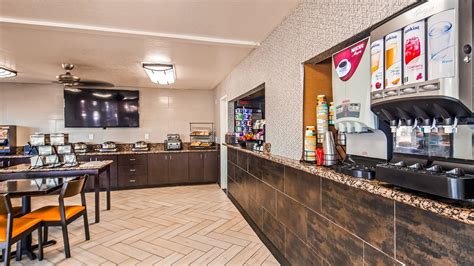 BEST WESTERN INNSUITES PHOENIX HOTEL & SUITES - Updated 2024 Prices & Reviews (AZ)