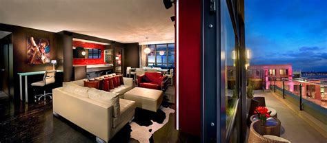 Hotel Rooms & Suites | Hard Rock Hotels