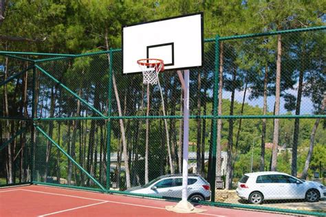 Basketball Hoop. Basketball Net. Outdoor Basketball Hoop and Net in the Summer Stock Photo ...