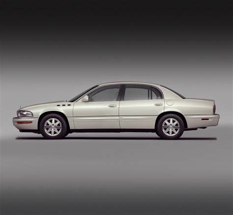 2005 Buick Park Avenue Image. Photo 5 of 7