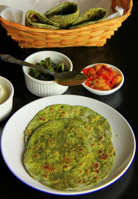 Palak Roti | Spinach Roti | Indian Food Recipes | Ammaji Kitchen