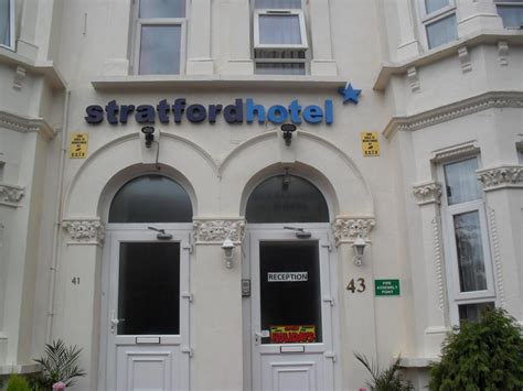 Stratford Hotel, London | Best Price Guarantee - Mobile Bookings & Live Chat