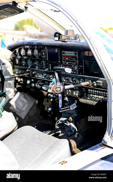 Cockpit of a 1973 Piper PA-32 single engined small plane Stock Photo - Alamy