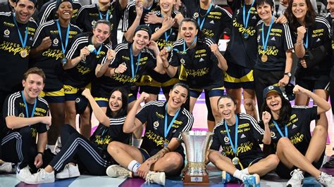 Fenerbahce women's basketball team win FIBA Super Cup