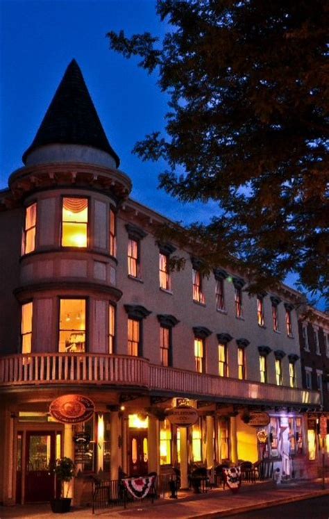 The Doylestown Inn - 14 Photos & 12 Reviews - Hotels - 18 W State St ...