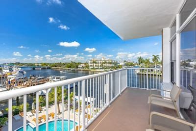 Gallery - Pompano Hotels - Sands Harbor Resort & Marina