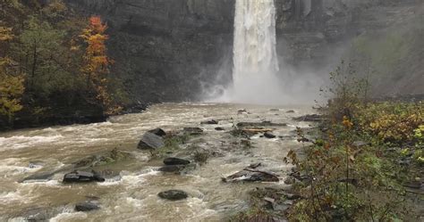 Fall Rains at Taughannock Falls | Taughannock Falls State Park