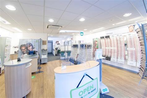 Specsavers Opticians & Audiologists - Bray in Cork City Centre - South ...