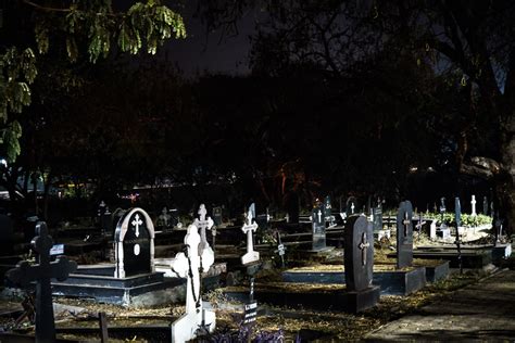 The Curse and Haunting of Holkar Bridge, Pune, India - Amy's Crypt